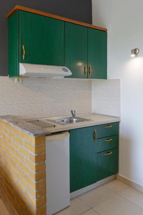 Habitat Corfu Hostel *